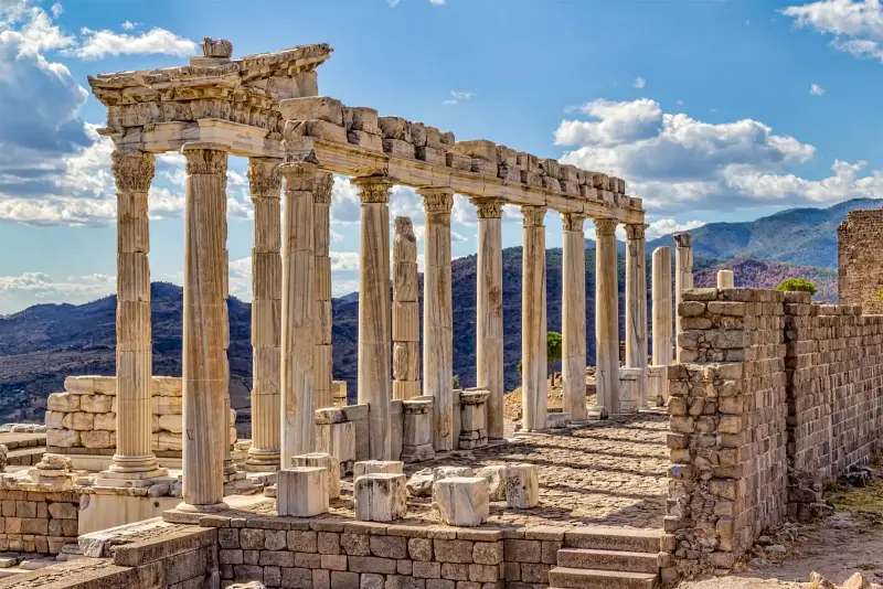 Ruins-Pergamum-pergamon-Turkey-Bergama