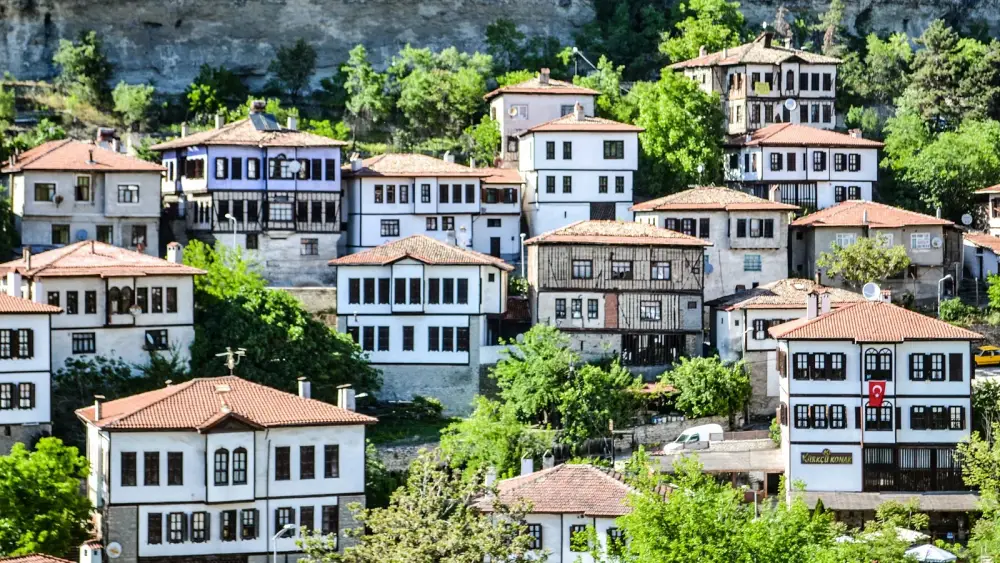 ottoman houses in safranbolu, wooden houses, dental clinic